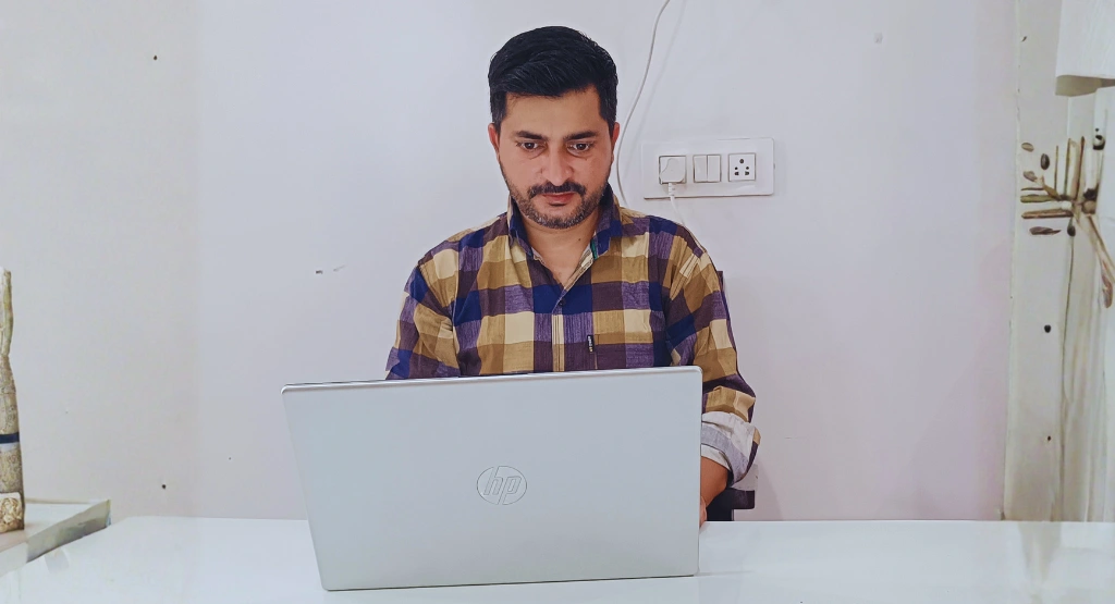 Digital Deep Tech SEO agency team helping businesses grow online